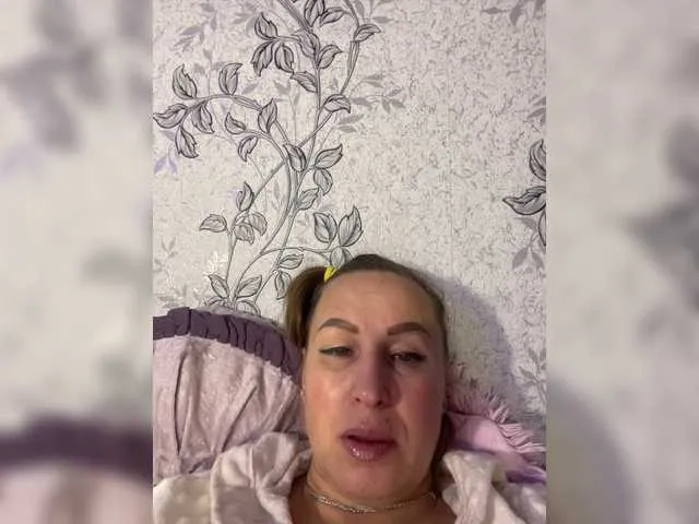 Live sex webcam photo for ShySexyBaby #271170307