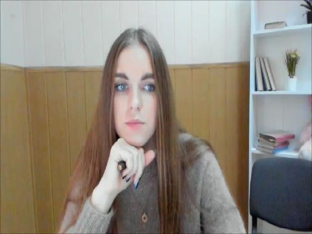 Live sex webcam photo for TessaLoveXX #271167136