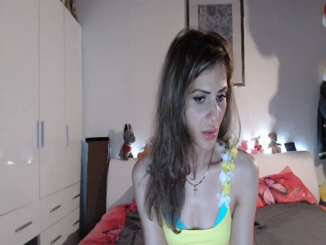 Live sex webcam photo for AngelsAmore #271169030