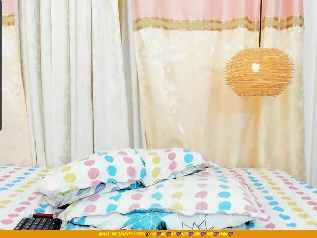 Live sex webcam photo for Emmaxlovea #271157501