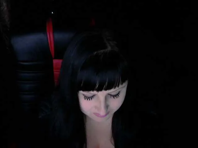 Live sex webcam photo for Liya1663 #271189268