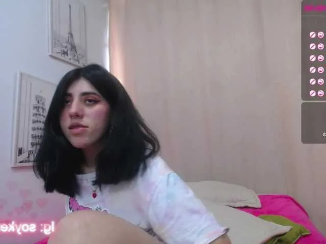 Live sex webcam photo for kendall09- #271189135