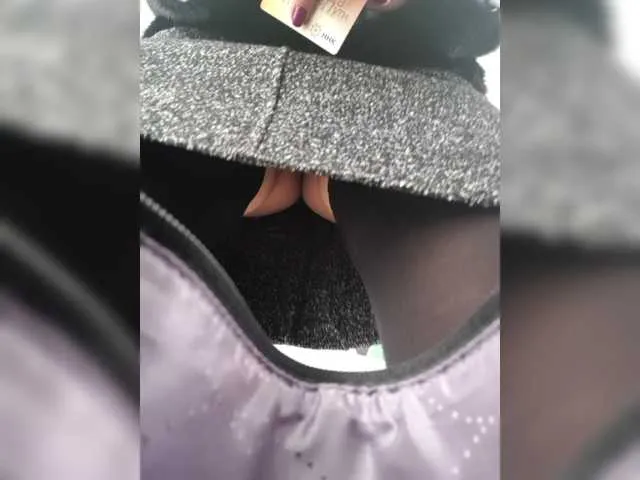 Live sex webcam photo for EditaMilf #271175023