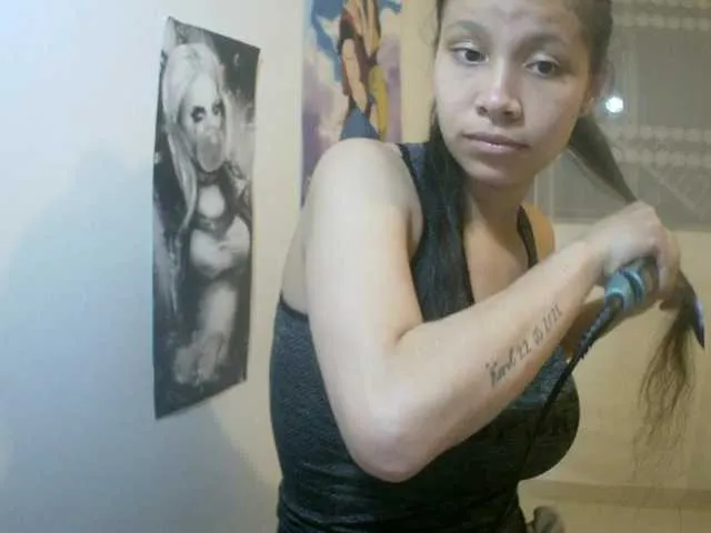 Live sex webcam photo for anyhilton #271175958