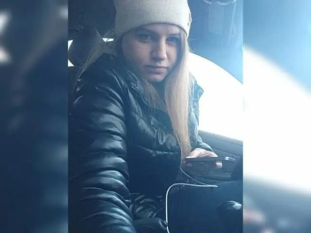 Live sex webcam photo for LareNK #271180445