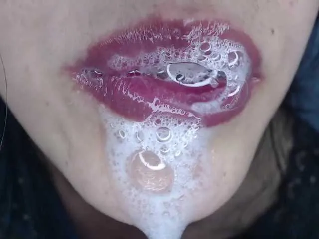 Live sex webcam photo for elizabetheyes #271175714