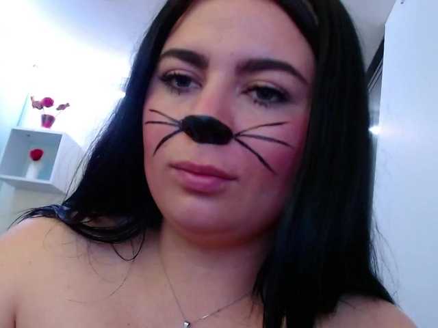 Live sex webcam photo for Princesqueen #271184631