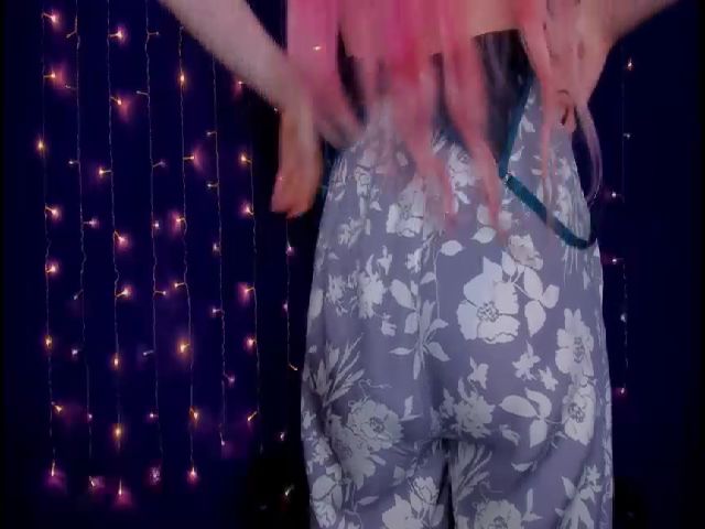 Live sex webcam photo for JaneNichols #271181181