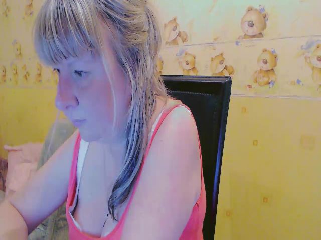 Live sex webcam photo for Christine31 #271187190