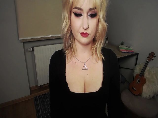 Live sex webcam photo for RUSHnatty #271191540