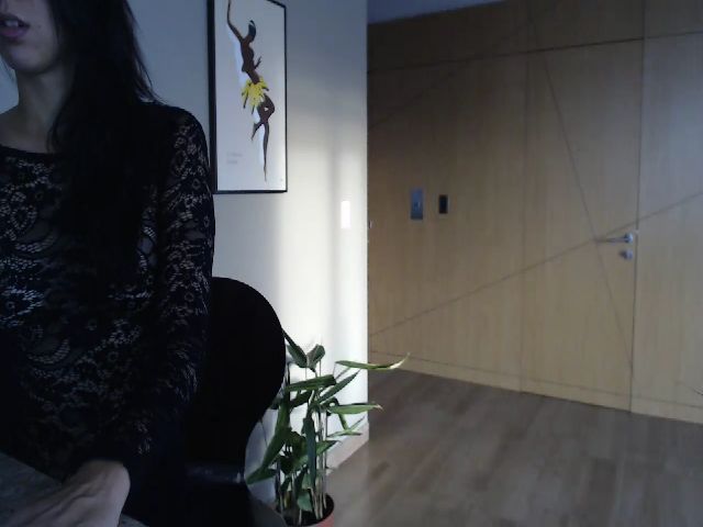 Live sex webcam photo for Fitsexygirl #271192420
