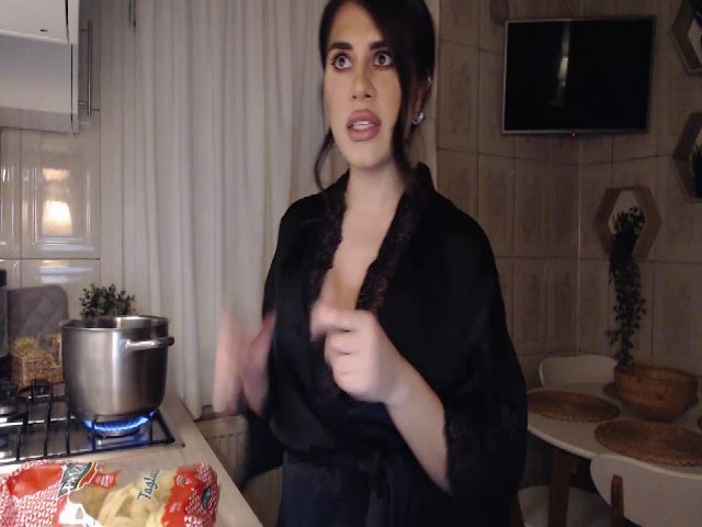 Live sex webcam photo for EroticEve #271189872
