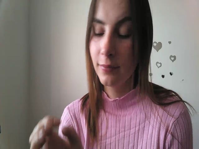 Live sex webcam photo for MisssSun #271182896