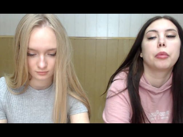 Live sex webcam photo for BeautiAmber #271181100