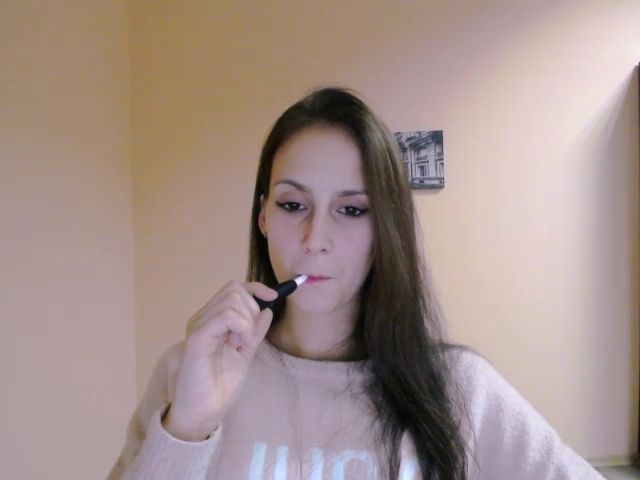 Live sex webcam photo for CuddliesNikki #271176359