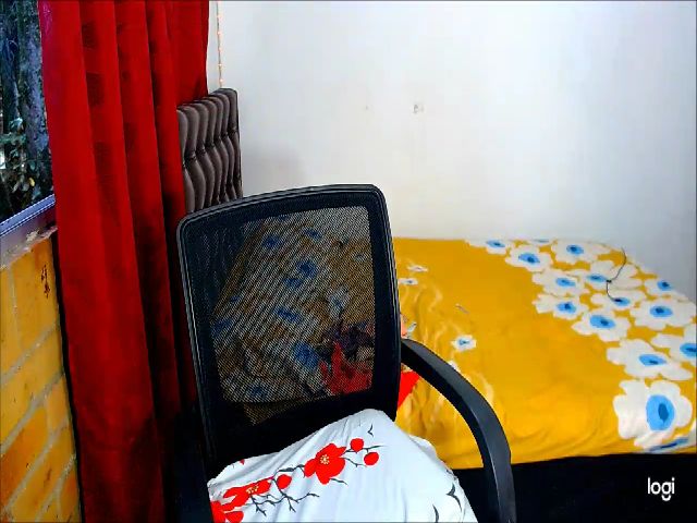 Live sex webcam photo for NatashaErotic #271191685