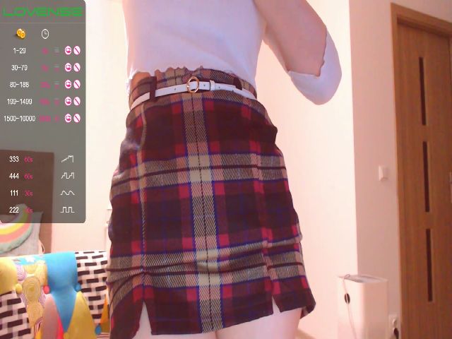 Live sex webcam photo for HotCoffeeGirl #271186139
