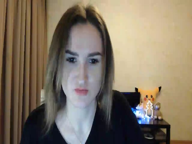 Live sex webcam photo for Pineapple_m #271186191