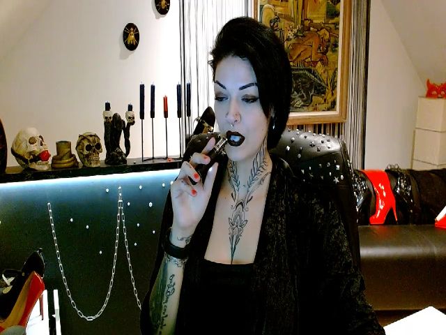 Live sex webcam photo for DaemonInk #271190657