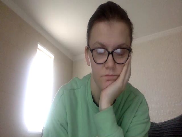 Live sex webcam photo for SexyHotSlut3 #271182676