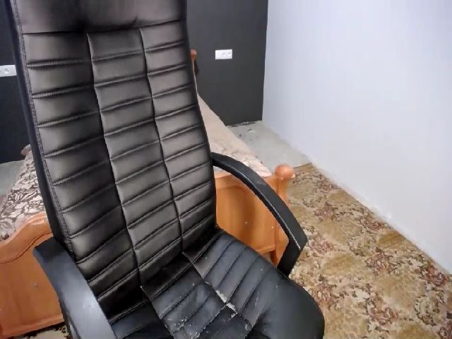 Live sex webcam photo for Alexia369i #271185933