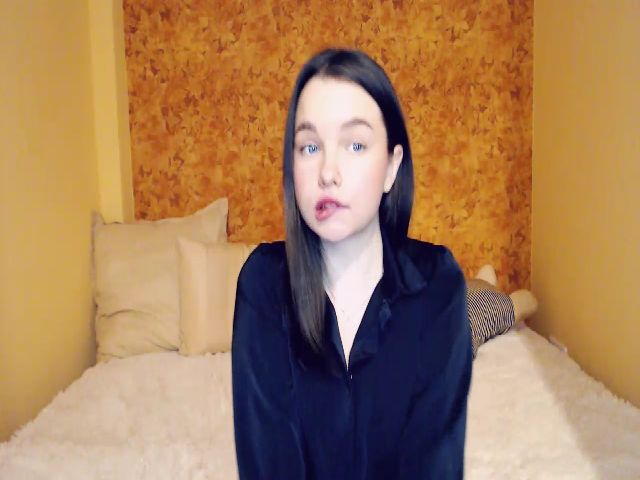 Live sex webcam photo for LesliParker #271184803