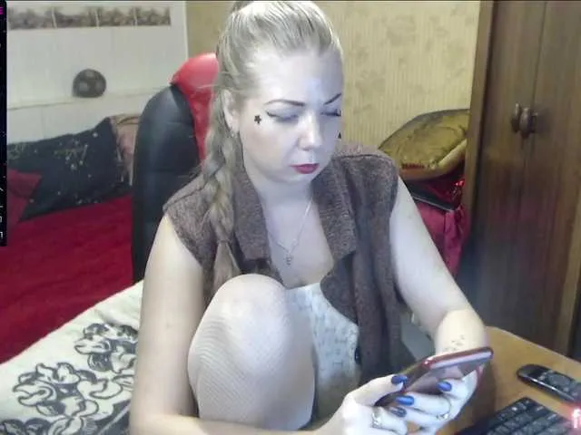 Live sex webcam photo for AlisonBlond #271189208