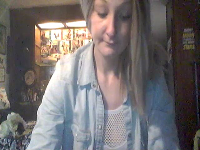 Live sex webcam photo for JasmineMarie1 #271189736