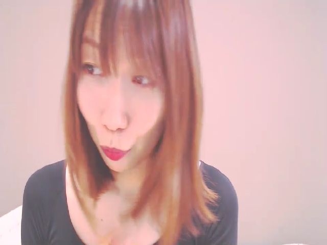 Live sex webcam photo for Miyak0 #271179141