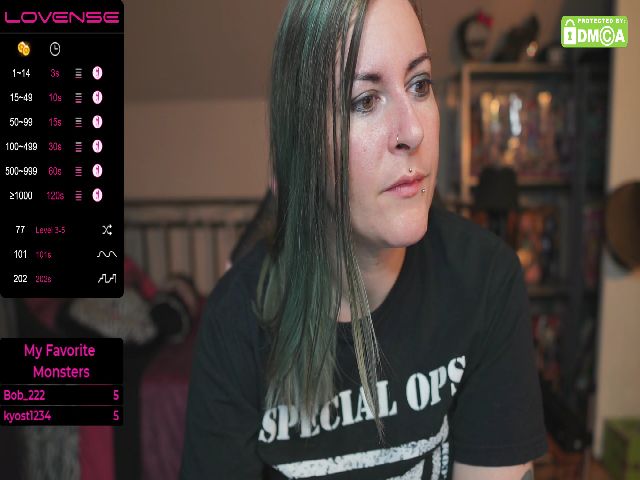 Live sex webcam photo for gennyrock #271178354
