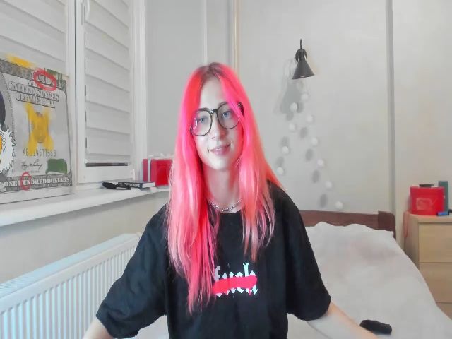 Live sex webcam photo for Ariel_a_sea #271190411