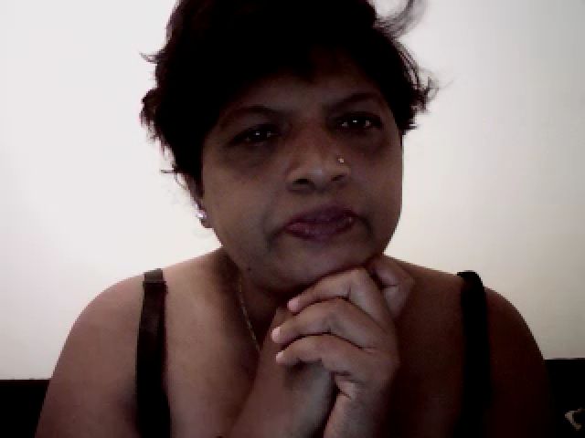 Live sex webcam photo for Indianbarbie3 #271189817