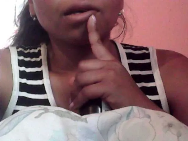 Live sex webcam photo for AfricasJewel #271184559