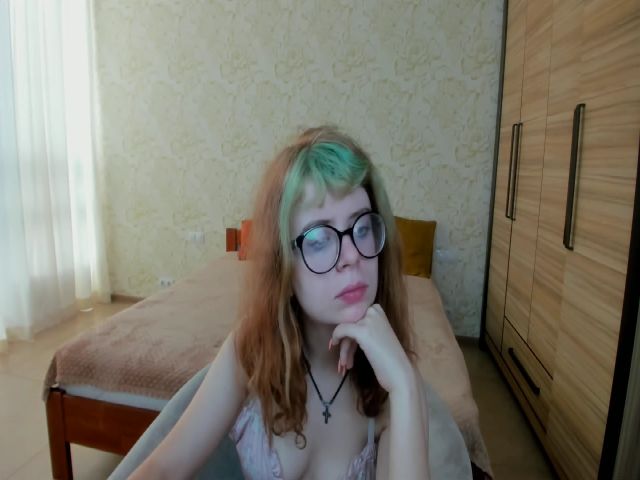 Live sex webcam photo for MelisaBard #271182056