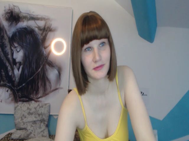 Live sex webcam photo for Akina5 #271177742