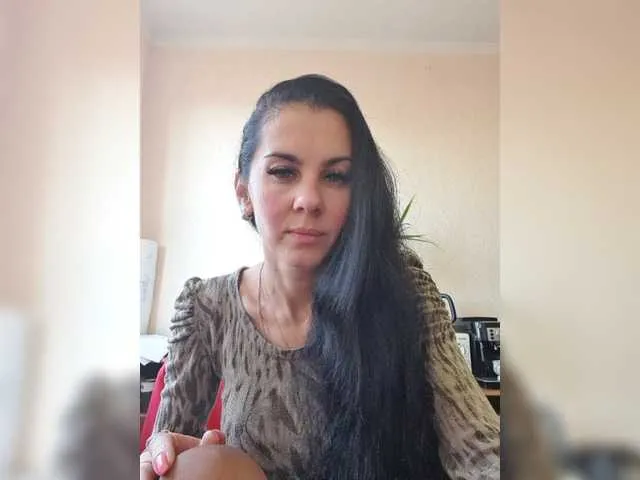 Live sex webcam photo for LadyButerfly #271179704
