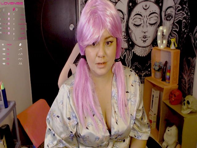 Live sex webcam photo for Clairebays_ #271178073