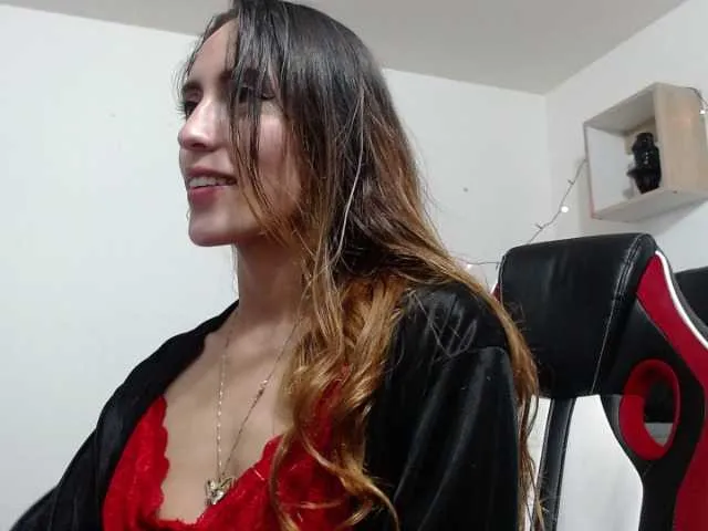 Live sex webcam photo for Danny-Stars #271176164