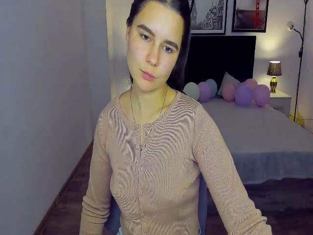 Live sex webcam photo for BellaGraceful #271185767