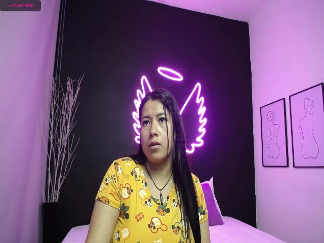 Live sex webcam photo for Luna_gamer4k #271181319