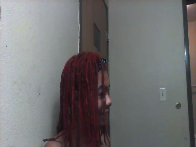 Live sex webcam photo for SexyCarmel34 #271188301