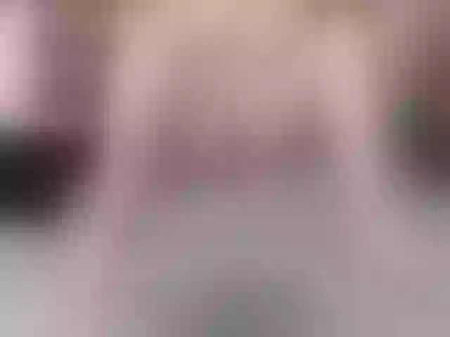 Live sex webcam photo for abbysmith2 #271179734