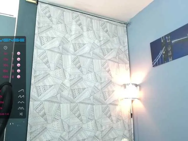 Live sex webcam photo for gabbyconti7 #271180298