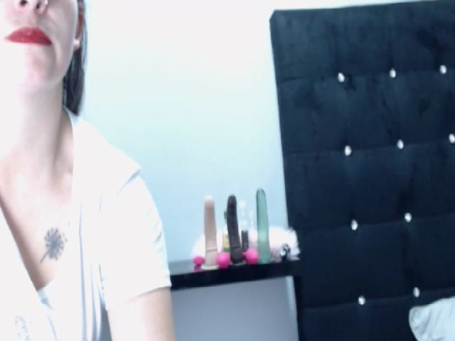 Live sex webcam photo for Brenda_Martin #271191531