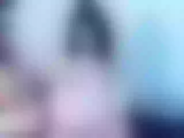 Live sex webcam photo for LarissaHott #271175509