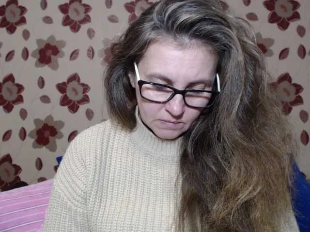 Live sex webcam photo for -Alyonushka- #271202035