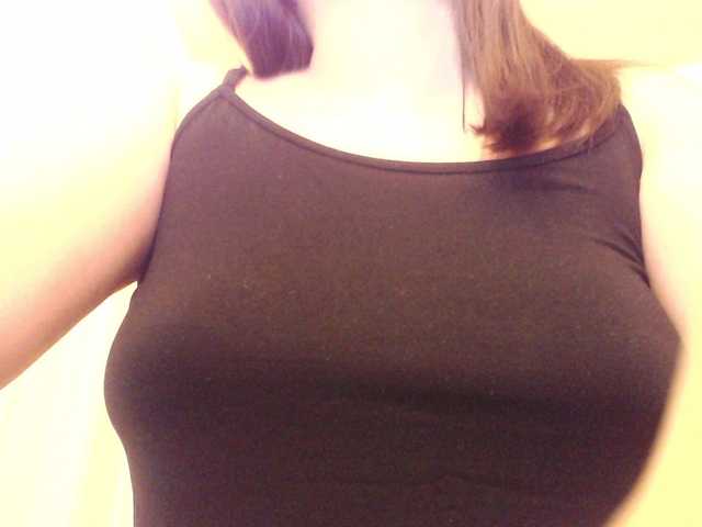 Live sex webcam photo for AniBlein #271198185