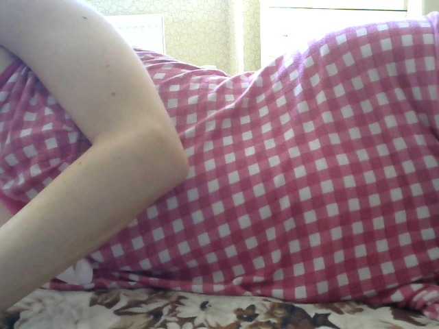 Live sex webcam photo for Saraoff82 #271202080