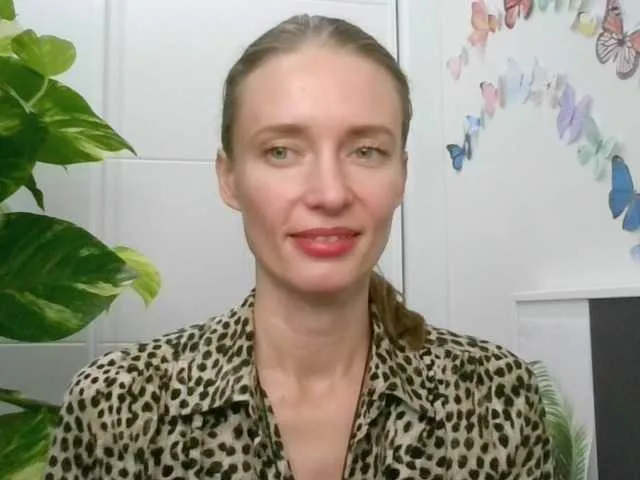 Live sex webcam photo for CelesteKissab #271202388