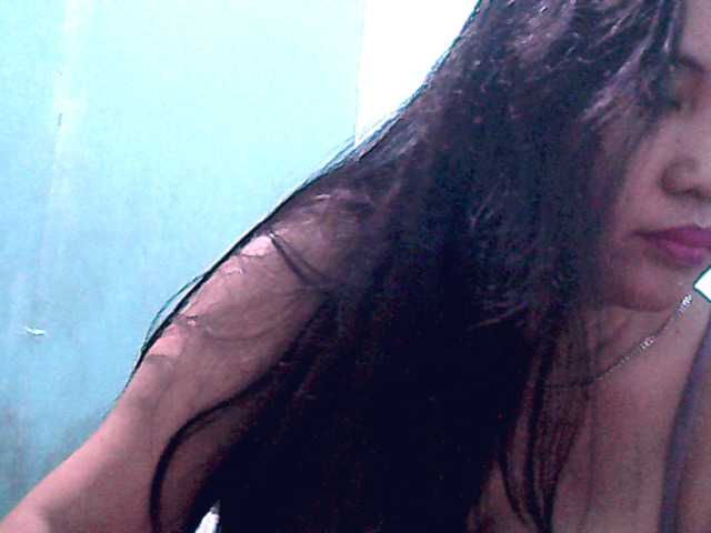 Live sex webcam photo for wildmom4u #271193714